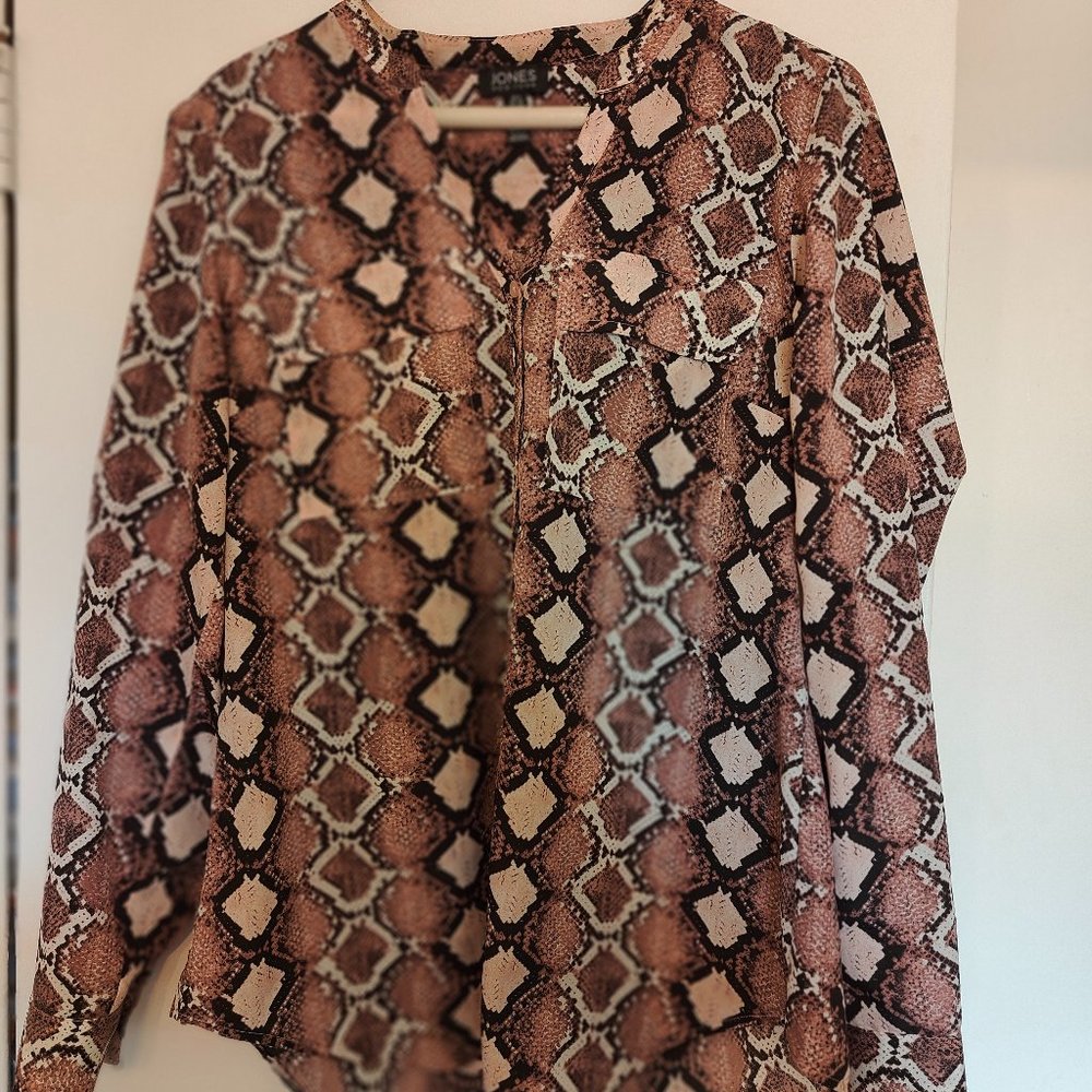 Jones New York Women's Long Sleeles V-Neck Multicolor Blouse Size Small